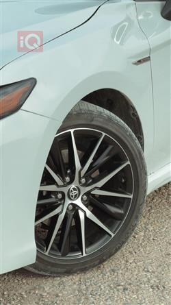 تۆیۆتا کامری